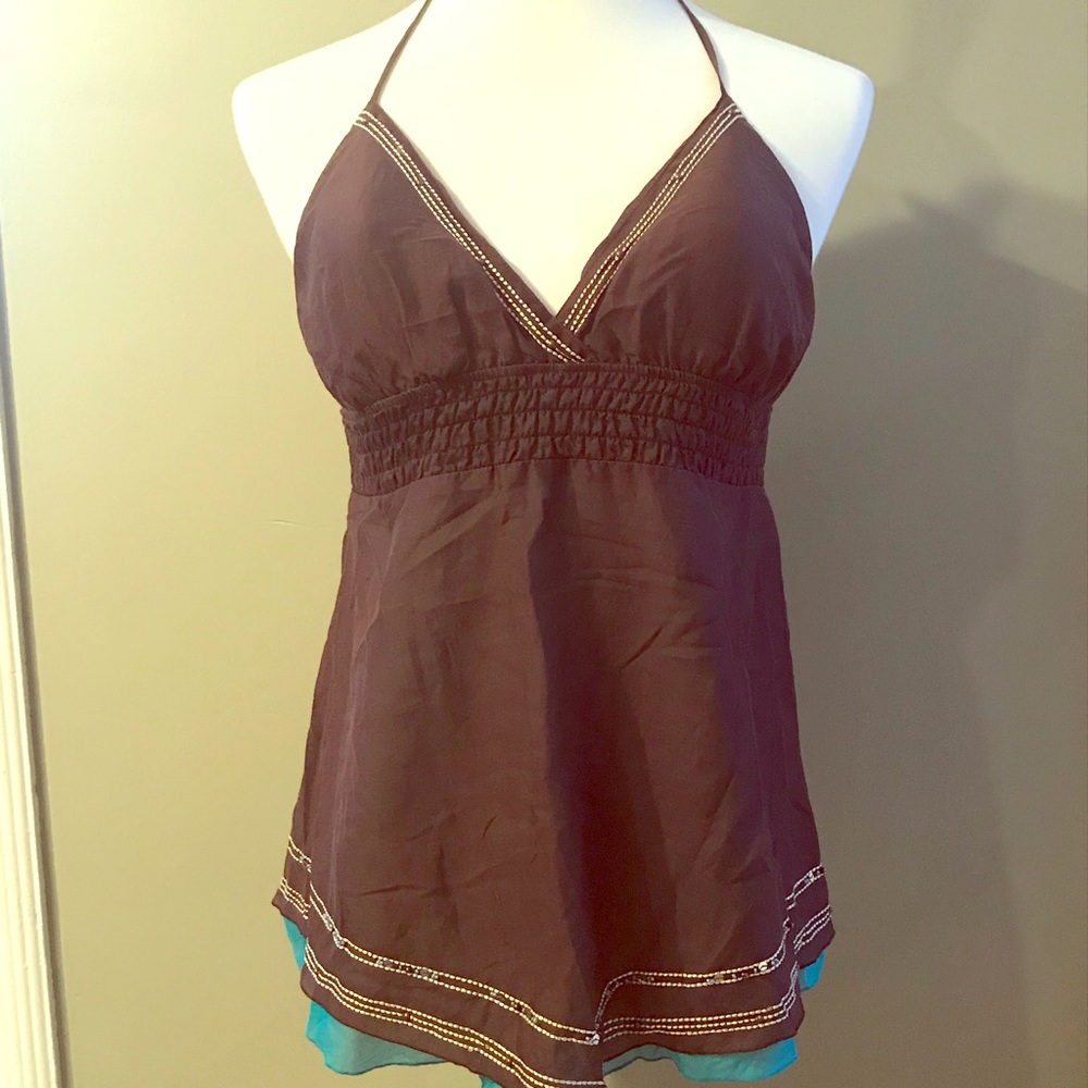 Beautiful NWT Guess Halter Top